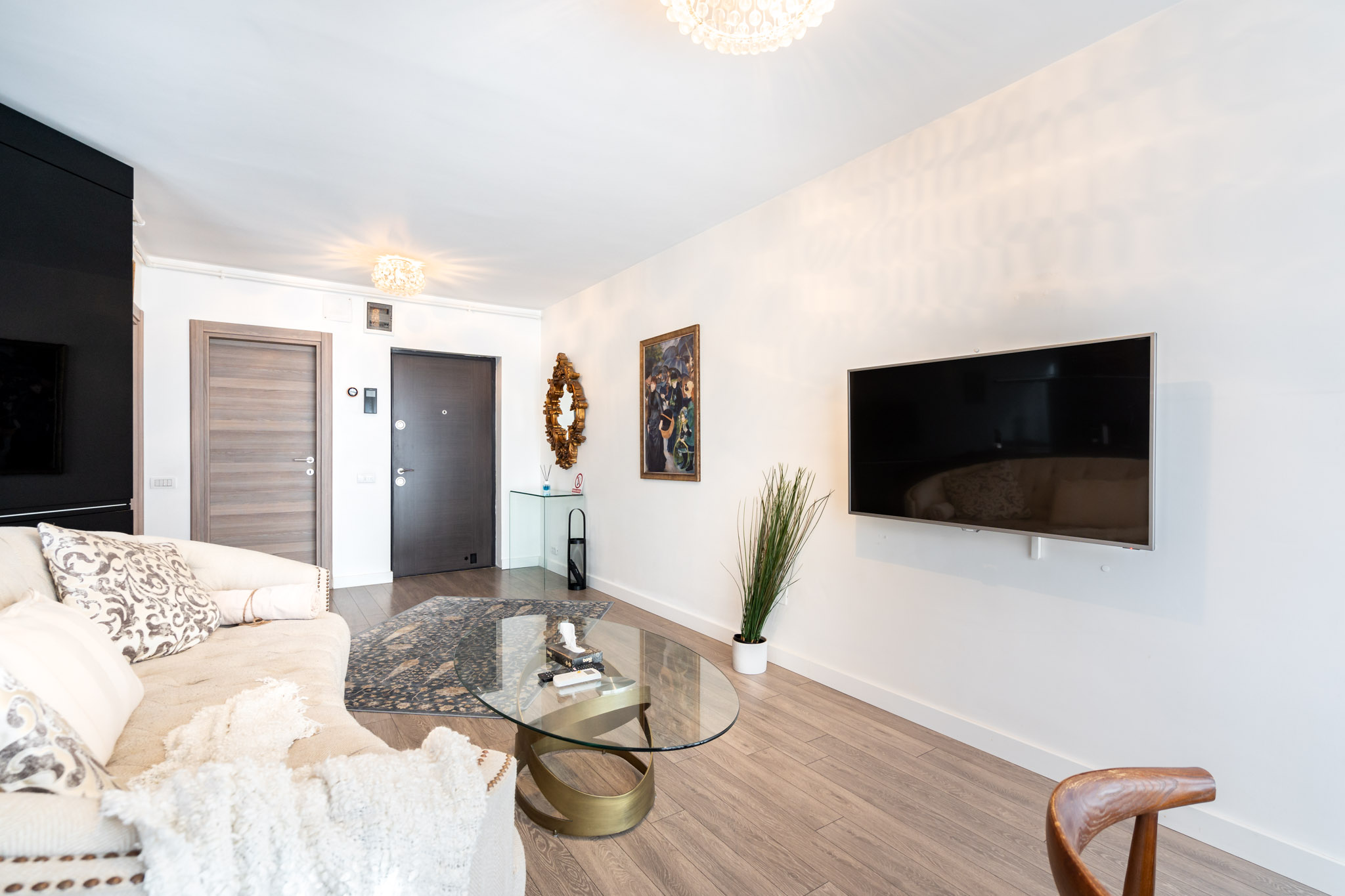 FOREVER SUMMER APARTMENT